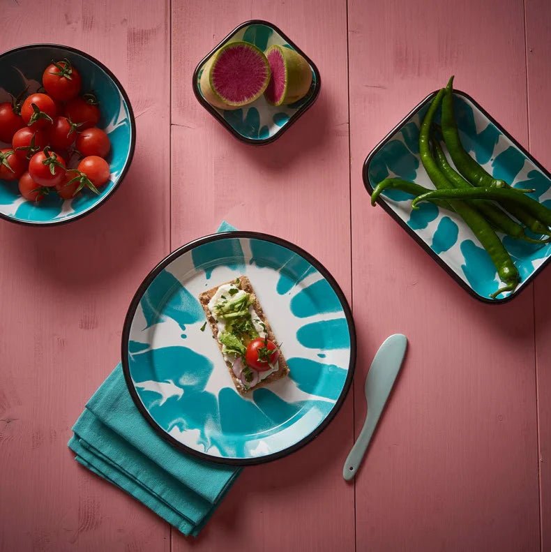 Kapka - A Little Color Plate - Enamel Vintage Look Washable Plate / Kapka